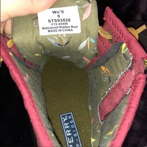 Sperry Duckboot. Women’s Size 8. Maroon/Brown.